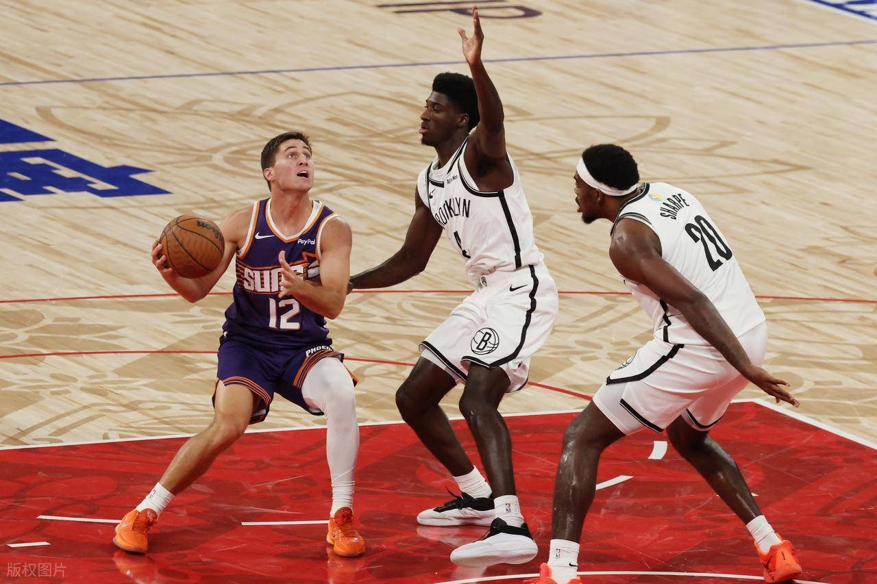 包含加时末段体能课后;布鲁克林篮网篮板制胜备战欧超杯;悬念犹存;训练强度明显提升的词条 包含加时末段体能课后;布鲁克林篮网篮板制胜备战欧超杯;悬念犹存;训练强度明显提升的词条