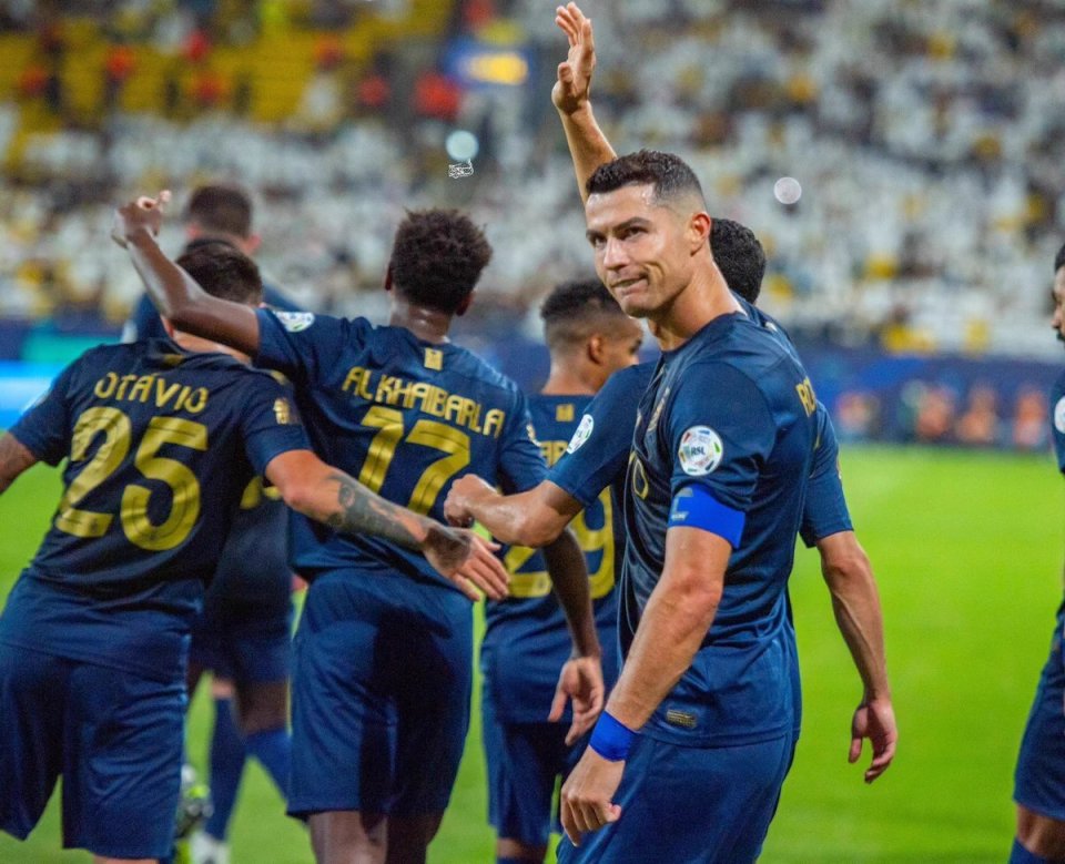 关于里程碑夜布鲁克林篮网迎来里程碑，亚冠冲刺阶段刷纪录，管理层满意，更衣室氛围转暖的信息