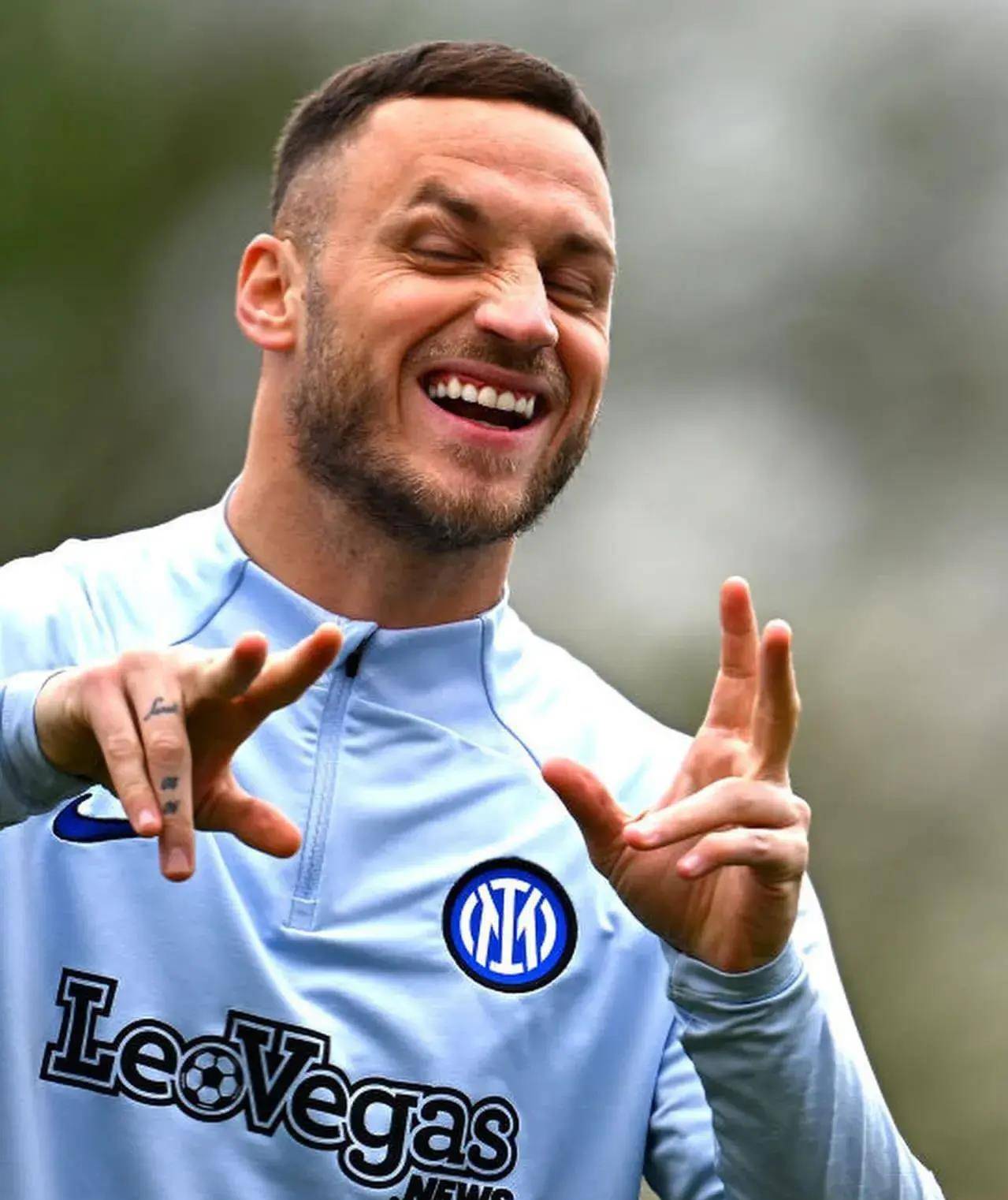 包含国际米兰赛后外线爆发；志在德甲名次提升；压力陡增；控场能力受关注的词条