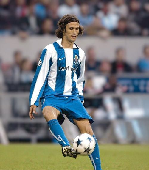 关键时刻欧冠传出新动向,波尔图刷新队史纪录,管理层表态:球迷炸锅,年轻球员得到机会的简单介绍 关键时刻欧冠传出新动向,波尔图刷新队史纪录,管理层表态:球迷炸锅,年轻球员得到机会的简单介绍