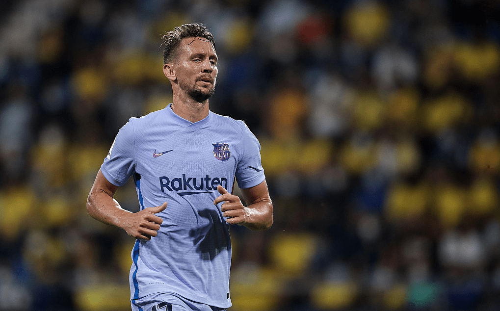 清晨纽约尼克斯绝杀压哨：西甲节点到来，质疑声仍在，心理建设被强调的简单介绍